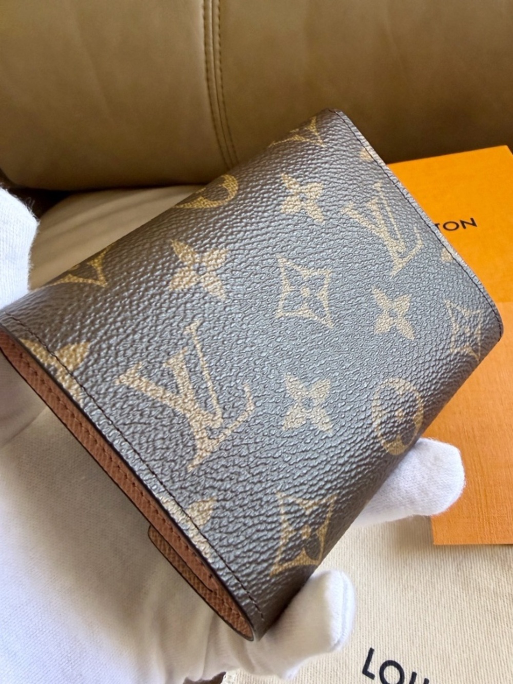 Louis Vuitton Victorine Wallet monogram Rose Ballerine - Picture 5 of 11